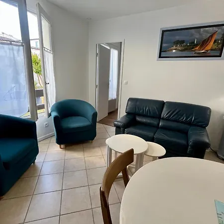 And Quiet Only 2 Steps Away From The Harbour Of St Martin